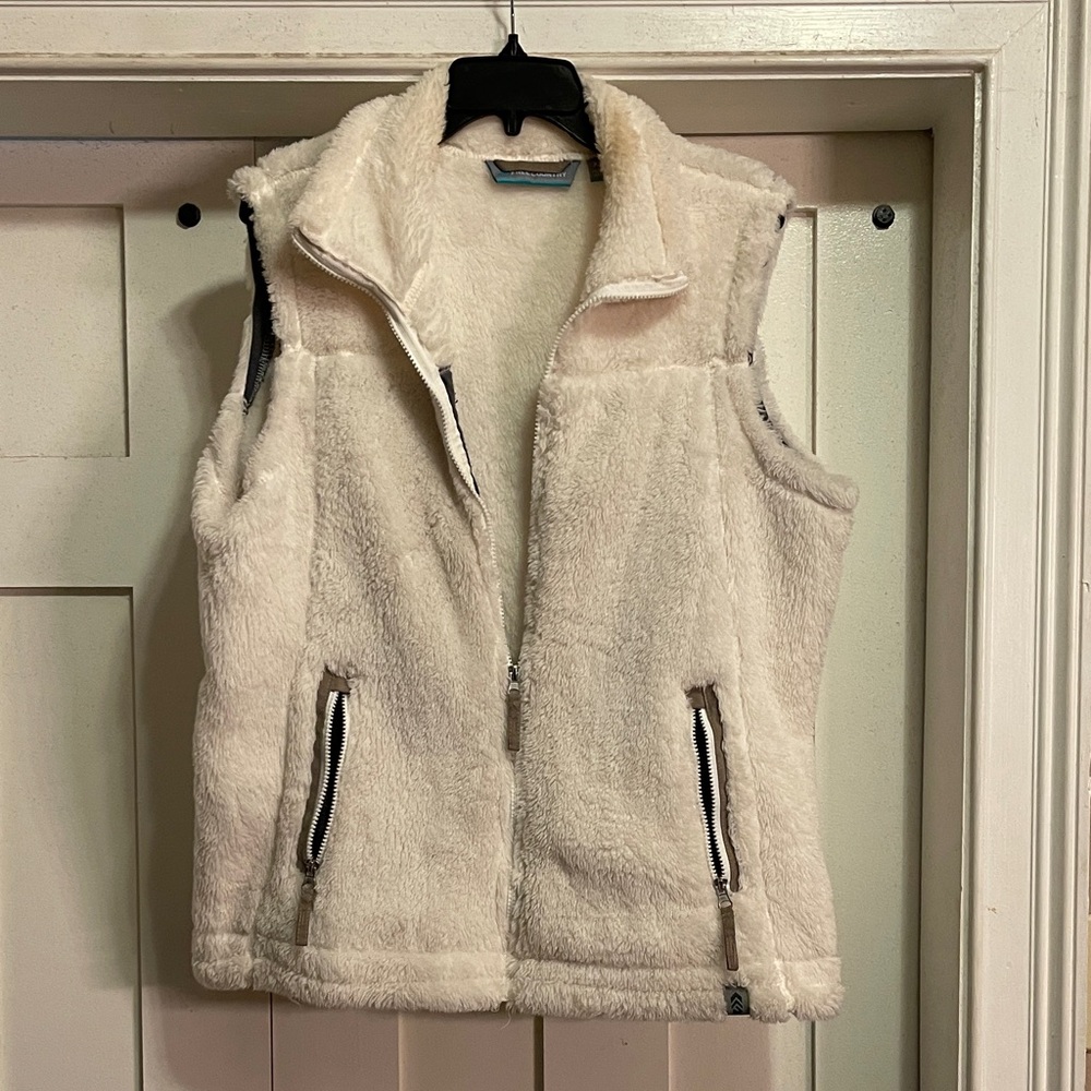 Free Country Cream Fleece Vest